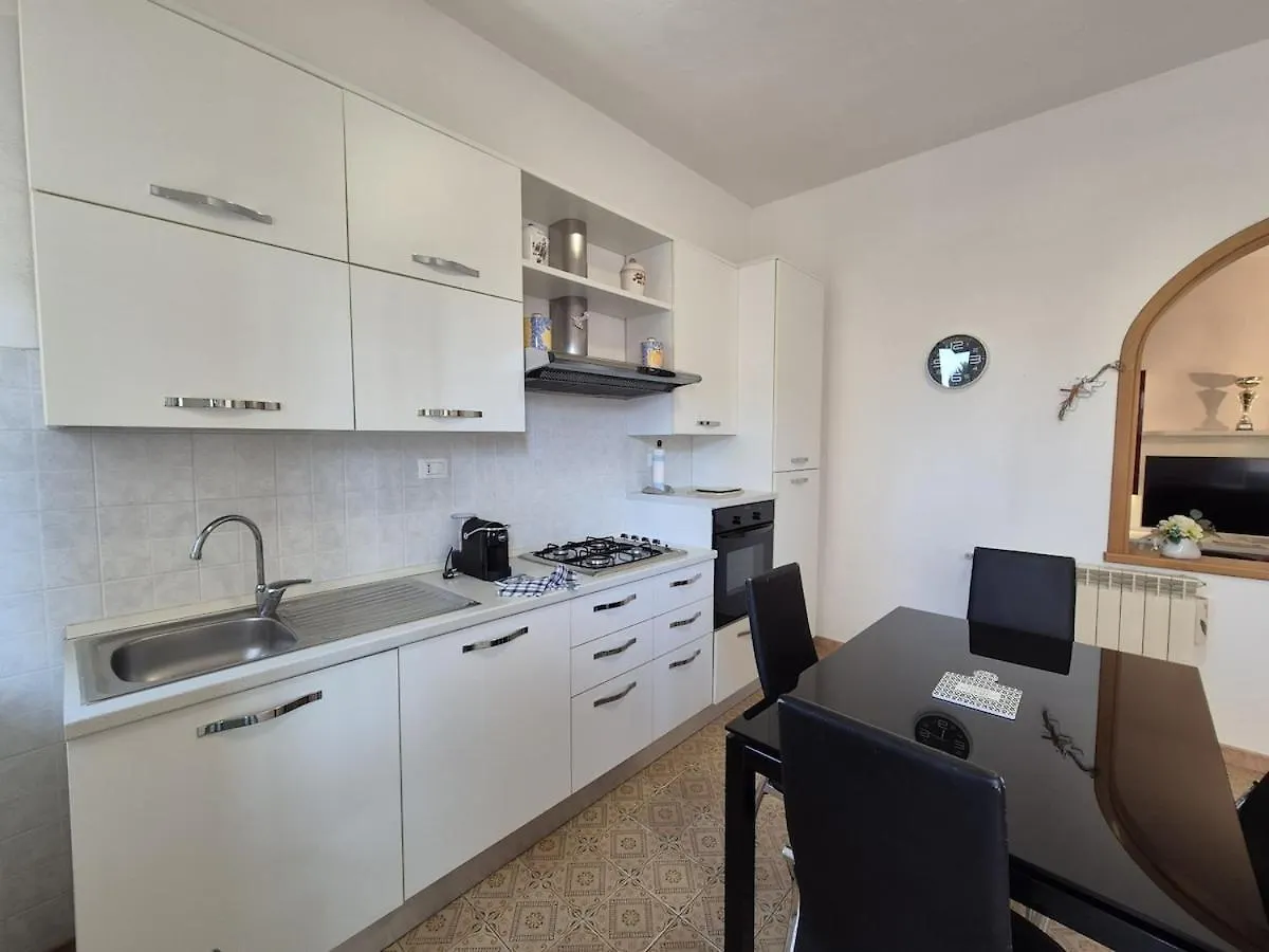 Camilla House Apartment Cecina