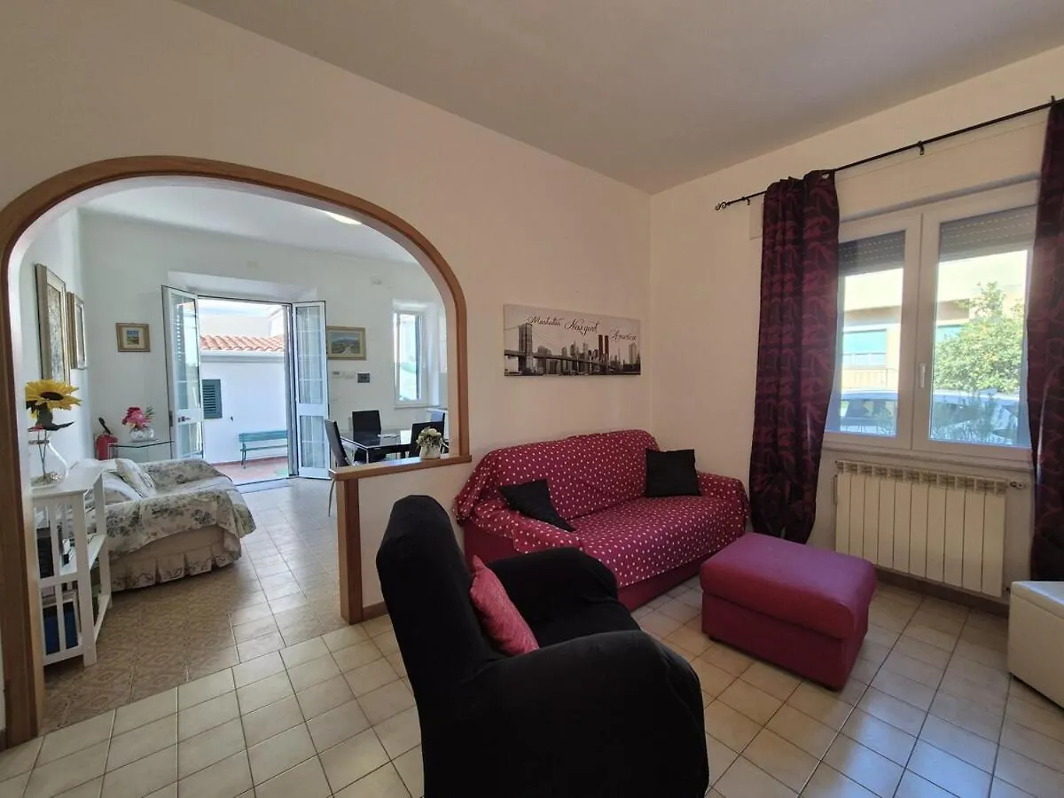 Camilla House Apartment Cecina  0*, Cecina (Livorno) Italy