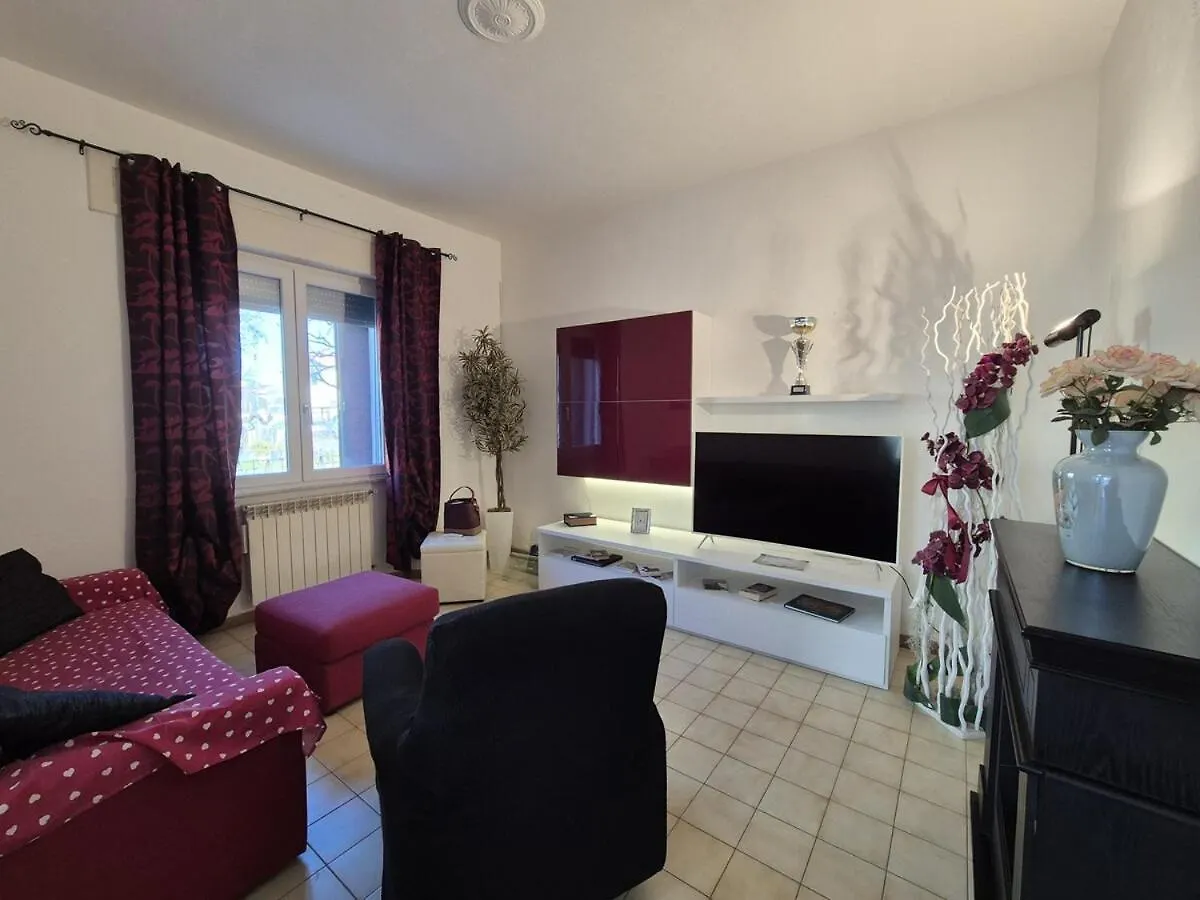Camilla House Apartment Cecina  Cecina (Livorno)