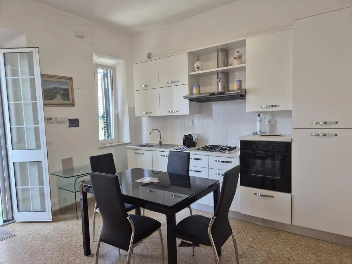 Camilla House Apartment Cecina