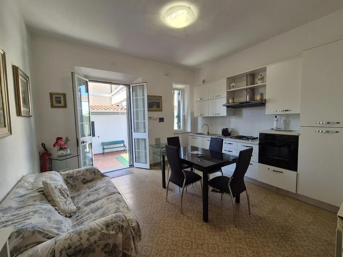 Camilla House Apartment Cecina   Cecina (Livorno)