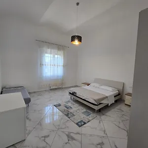 Appartamento Affitta Tra Mari E Monti, Cecina (Livorno)